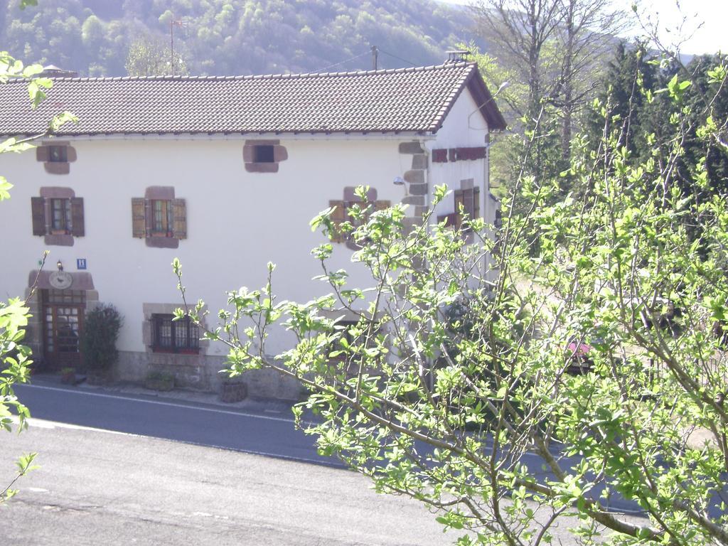 Hostal Venta San Blas Almándoz Zewnętrze zdjęcie