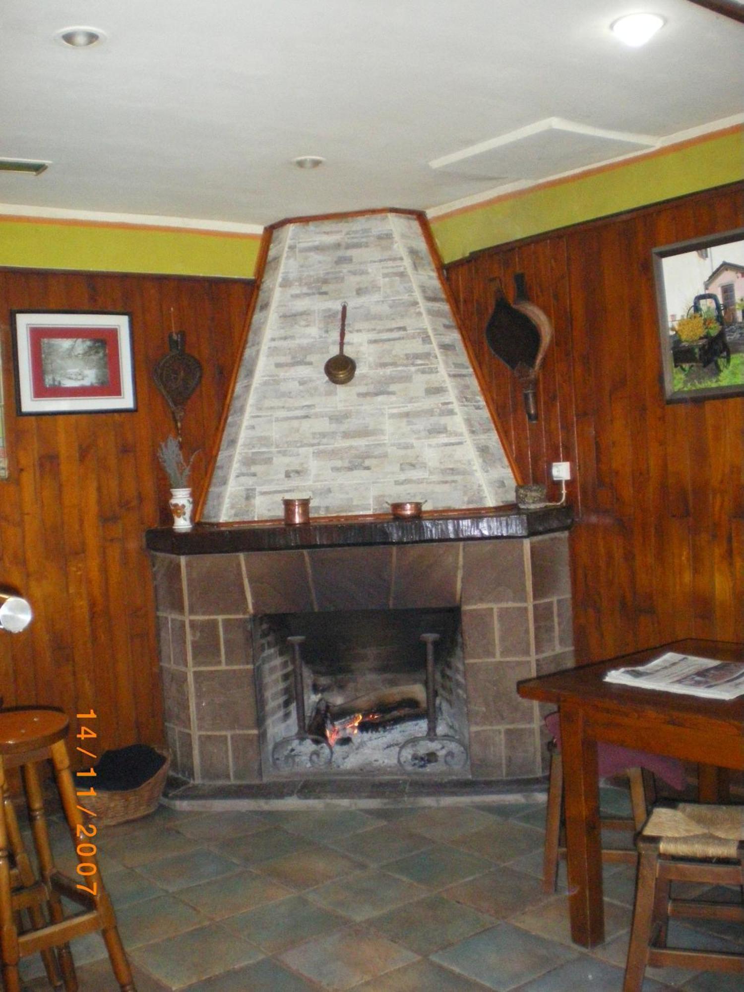 Hostal Venta San Blas Almándoz Zewnętrze zdjęcie