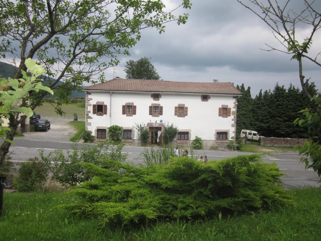Hostal Venta San Blas Almándoz Zewnętrze zdjęcie