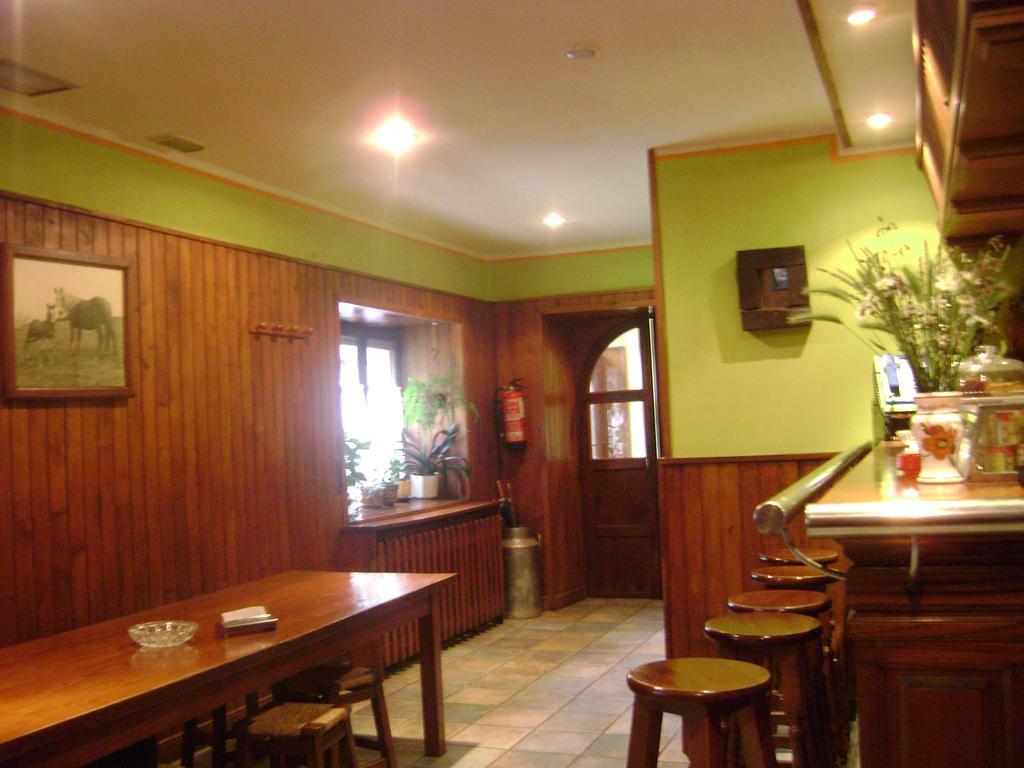 Hostal Venta San Blas Almándoz Zewnętrze zdjęcie